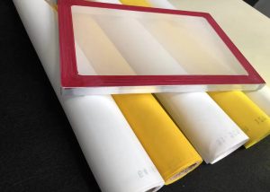 khung in lụa giá bao nhiêu